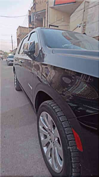 تاهو بريمير 2022 خليجي             (وكالة المنصور )
مغلفه ppf اصلي 
الموديل :2022 ( خليجي )
اللون : اسود 
العداد : 84,000 km (كيلو وليس ميل)
ضمان وكاله المنصور علامه سوداء ضوء القمر
السيارة كفالة عامة  بحالة الوكالة
حجم المحرك : 5300 Cc
عدد الاسطوانات : 8 اسطوانات ( 8 سلندر )
المواصفات : 
* سقف بانوراما 
* دخول ذكي للسياره 4 أبواب ( بصمه )
* المقاعد كهربائية تدفئة و تبريد
* مقصوره الركاب من الجلد الفاخر + مغلف لحماية الكشنات  + خشب ملكي 
* شاحن وايرلس لاسلكي
* ويل 22 انج
* نظام الرؤيه : 5 كامرات رؤيه شامله ( BIRD VIEW )
* نظام التعليق مستقل
* كشنات ميموري خزن
* نظام الصوت BOSE سماعات عدد 10
* دوسات كهرباء + اناره LED
* نظام سحب مقطوره تحكم كامل + كامرة لرؤية المطوره
* بدون جكات المرغوب 
السيارة رقم بغداد الدولي بسمي تحويل

للاستفسار 
***********
مكان السيارة بغداد البلديات 
السعر 53,500$
