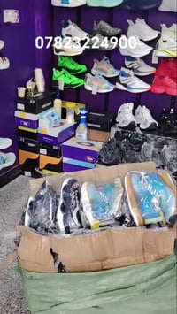 أحذية ماركة • قياس ٤٠-٤٦ • الحصوة شارع ٣٠