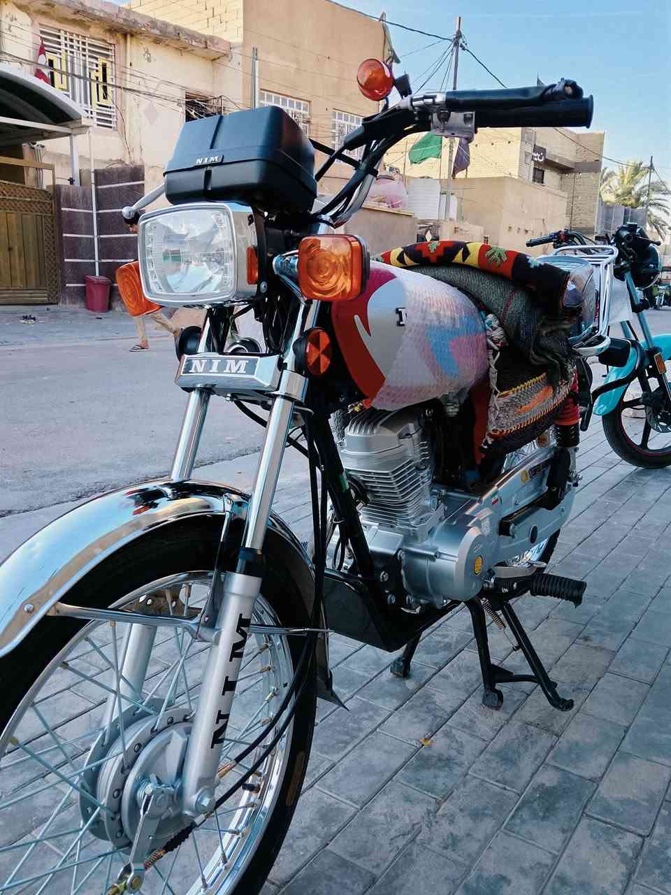 السلام عليكم دراجه اربعه كير مؤديل 26 اوراق سكنر دراجه نضيفه برغي ما مفتوح بيها كفاله عامه مكان كربلاء الشراي يتفضل خاص او الاتصال ‏‪***********‬‏💞👍
