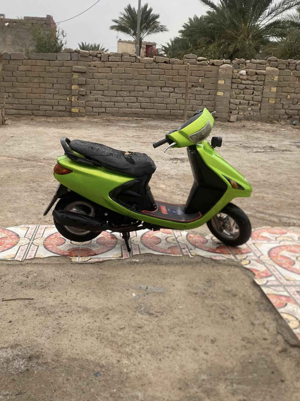 سلام عليكم دراجه فراشه نثيه دراجه جاهزه كهرباء كله شغاله نكره سلف كلشي ما نقصه حلوه ومرتبه مكينه مفتوح مره وحده دراجه لا تبخر ولا تنقص سعر 350 وبيه مجال مكاني البصره قضاء القرنه ‭٠٧٨٧ ١٧٠ ٧٠٥٩‬
