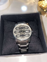 ساعة • ماركة • أعلى سعر