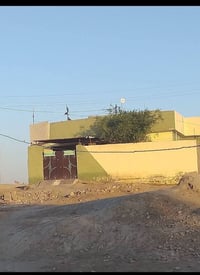 دار للبيع المساحه ١٦٨م   ملك صرف  يحتوي على غرفتين كبار واستقبال وصاله...