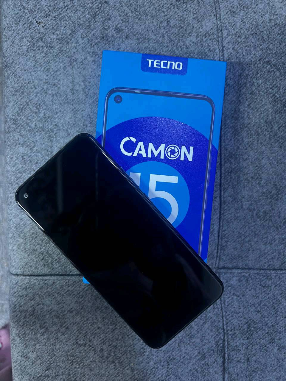 الموقع 
ناصريه مركز قرب الشارع الجامع الثقلي السعر 
150 الف وبي مجال
شنو سعة التخزين  
128G