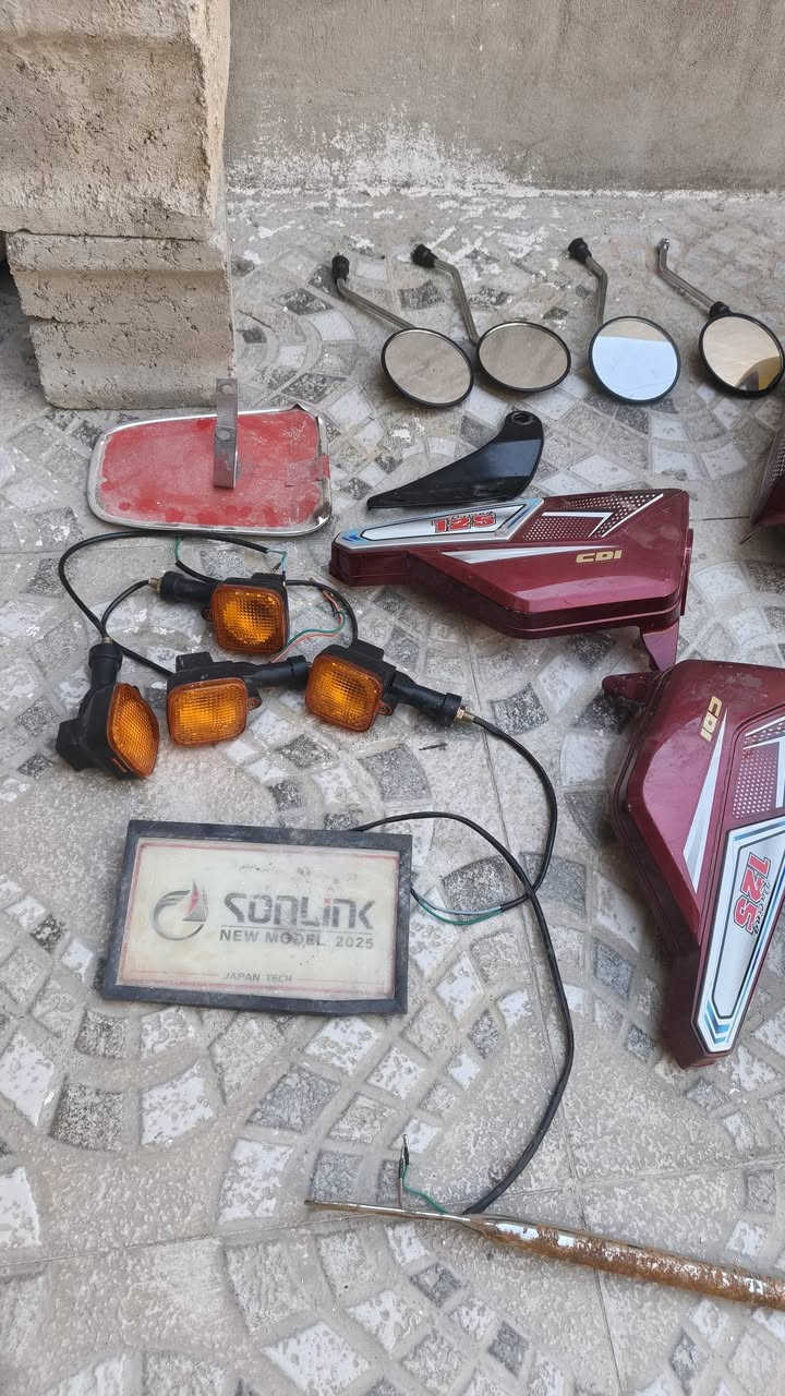 غراض للبيع تخم دراجه سونك بلادي شرط 25
تخم اشاير كامل شغال شرط بلادي مال دراجه 25 
زوج مرايات بلادي مال دراجه 25 و26
شيال صالنصه بلادي 
درع دراجه 
علامه سونك خلفيه شغاله كل عيب مابيها 
أقواس ثنين 
جاملغ بلادي مال دراجه 25 
تفاصيل أكثر راسني خاص مكاني كركوك حي العسكري


**إذا كنت صاحب هذا الإعلان وتريد حذفه لأي سبب، رجاءا أرسل رسالة إلى الدعم الفني**