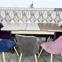 ميز طعام • يتكبر ويصغر • نظيف