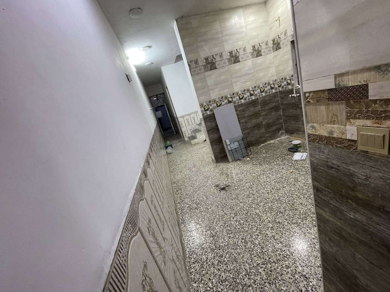 بيت للبيع مساحة 100 متر
واجها 5 نزال 20
منطقة الغرير شارع الظغط 
طابو زراعي سند 25 
***********
