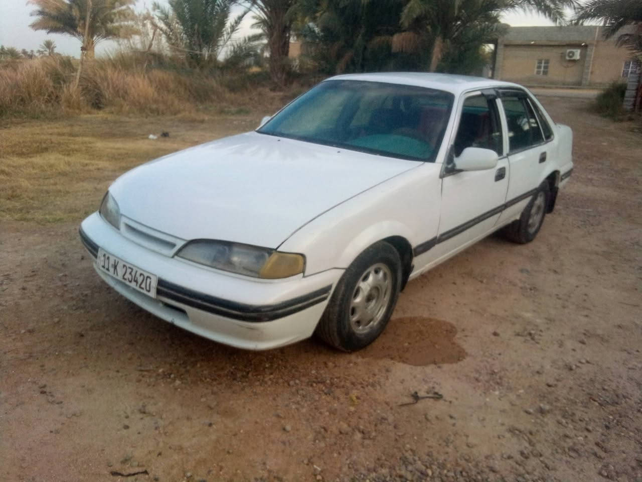 السلام عليكم برنس للبيع رقم بغداد انجليزي ***********
