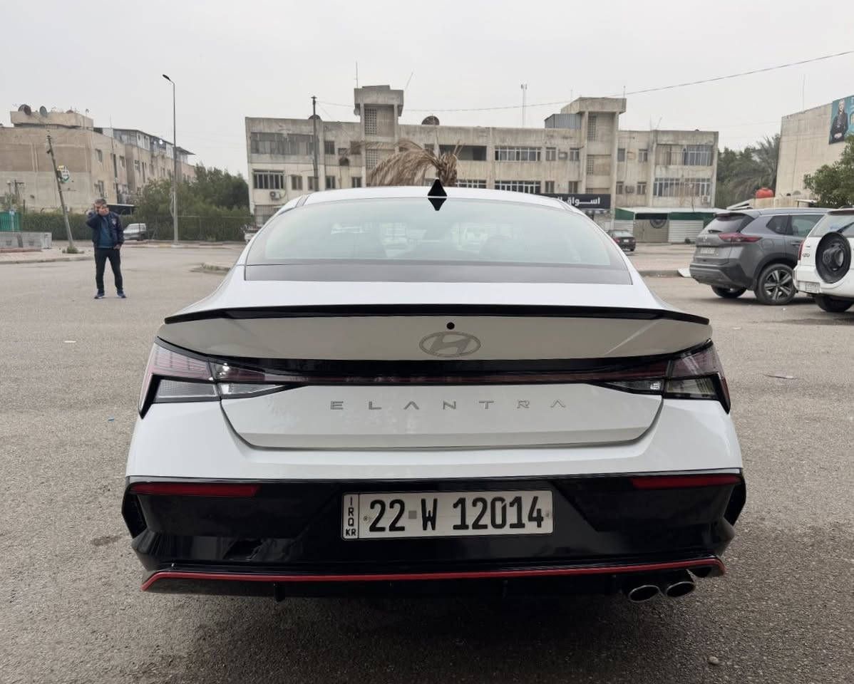 السلام عليكم
للبيع فقط 
النتر ان لاين 
موديل 2024
فول مواصفات  
بيها 3قطع صبغ 
السعر 132$
العنوان زيونه 
***********
