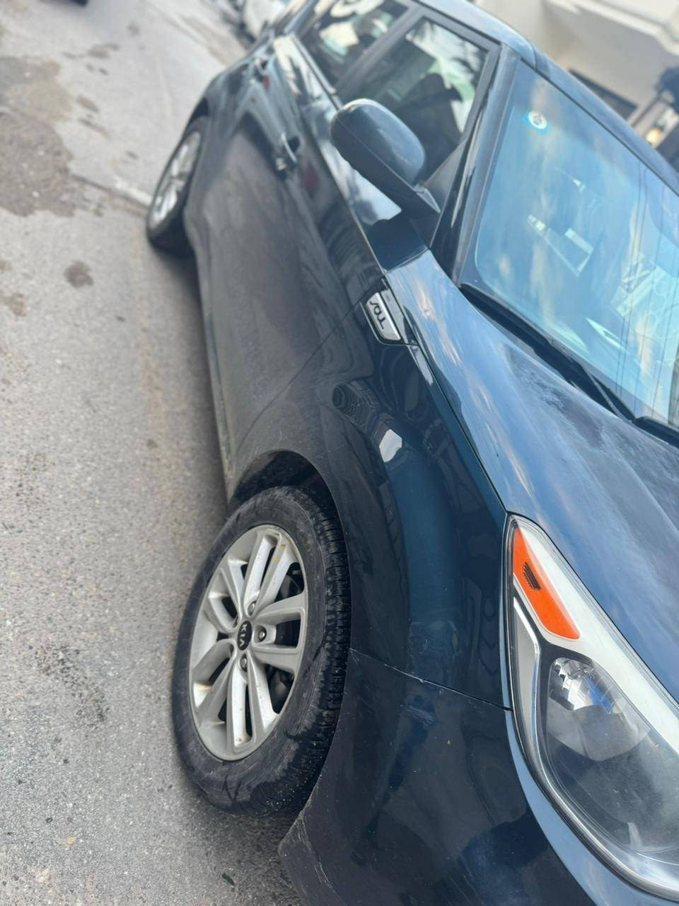 🚗 للبيع Kia Soul 2017 | محرك 2.0 GDI
🔹 النوع: كيا سول
🔹 الموديل: 2017
🔹 المحرك: 2.0 GDI
🔹 وارد أمريكي 🇺🇸

🔧 الحالة:

محرك نظيف جداً واستخدام يومي

جاهزة للفحص بأي وقت

📌 تفاصيل الحادث بكل وضوح :

حادث في أمريكا (قبق جنطةفقط بدون دواخل ) تم تصليحه نفسة بالكامل

حادث داخل بغداد قبل اسبوع دعمني واحد و تاثرت باب السايق وهلال الجاملغ بدلت الباب وصبغتها والجاملغ صلحتة وصبغتة

💰 السعر: 10,900$
⚠️ السعر قابل للتفاوض

📍 بغداد: البياع
📞 للتواصل: ***********

❗ الرجاء التواصل للجادين فقط
