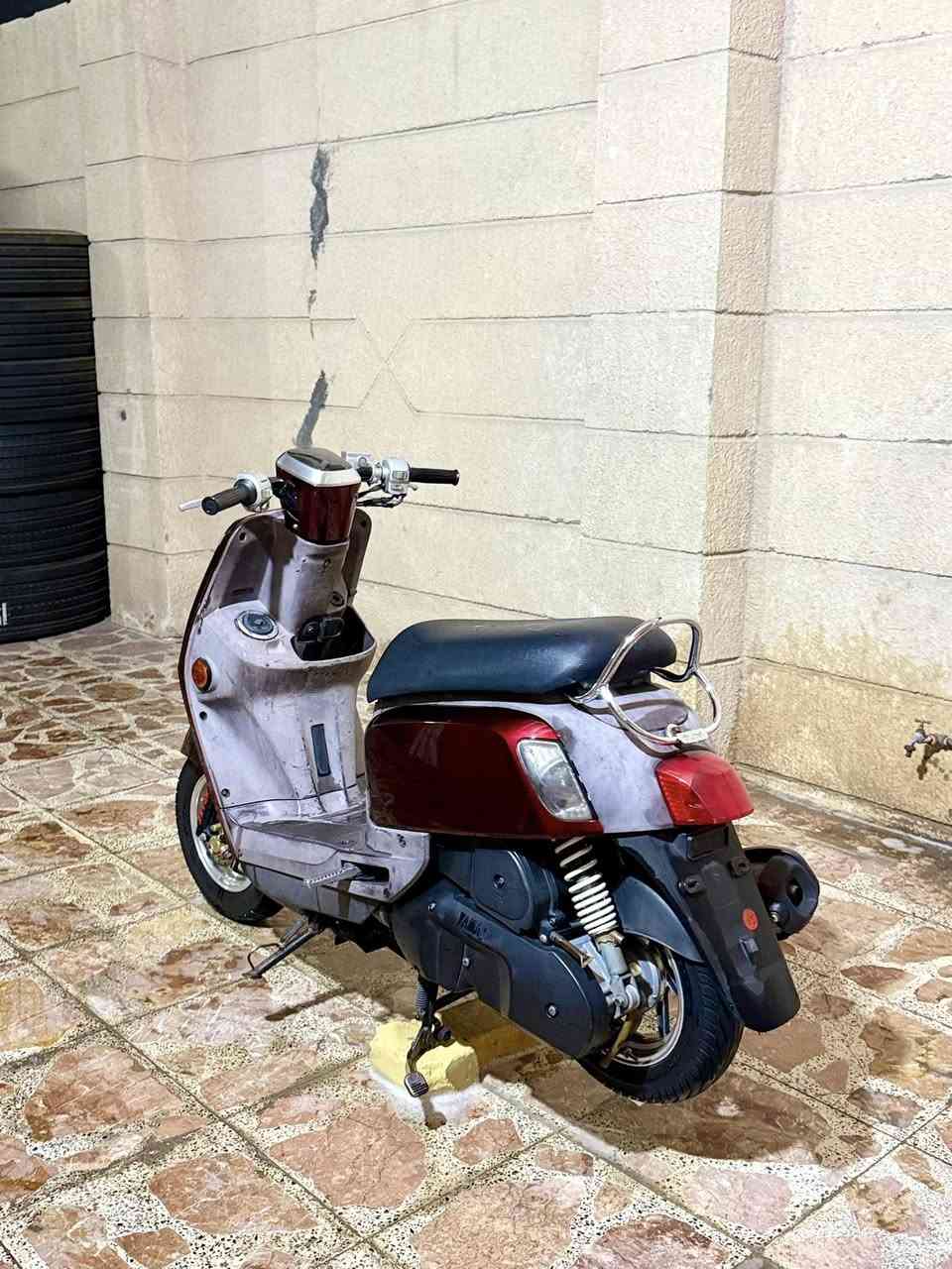 سلام عليكم دراجه بوليسي مسطره نوزل للبيع الدراجه كلش نظيفه مامفتوحه على وضع الرمبه كلشي مابدل بيها سعر 950وبيها مجال اي استفسار على هذا الرقم ***********واتساب
