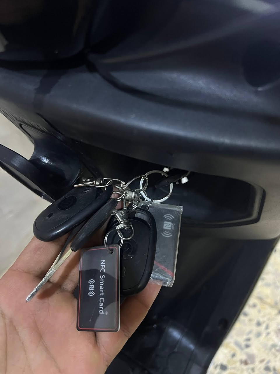 سلام عليكم دراجه سكنس موديل 2025 رياضي نظيفه جدا .
6 بطاريات كبار شركه ضمانك شهر ..
نظام 4 سرع .
تشغل بصمة عدد2 +كرت شاشه .
بلوتوث صوت عالي جدا .
نظام رجوع لخلف R.
سرعه 99.
السعر 680 .
مكاني ابو غريب مجاور مجمع بدور بغداد السكني واحد اذاز .
***********
*********** متوفر واتساب
