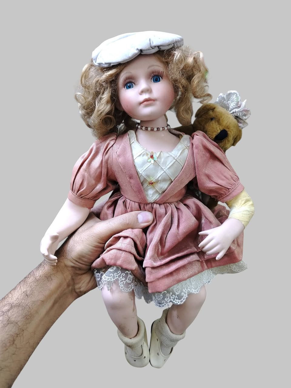 متوفر ✅
مجموعة مميزة من لعابات البورسلين 😍
المجموعة تتكون من (7) قطع 😉 
حجم القطع واضح في الصورة 😌 
للحجز يرجى المراسلة على الخاص ☎️ 
يتوفر توصيل لكل محافظات العراق 🚗


**إذا كنت صاحب هذا الإعلان وتريد حذفه لأي سبب، رجاءا أرسل رسالة إلى الدعم الفني**