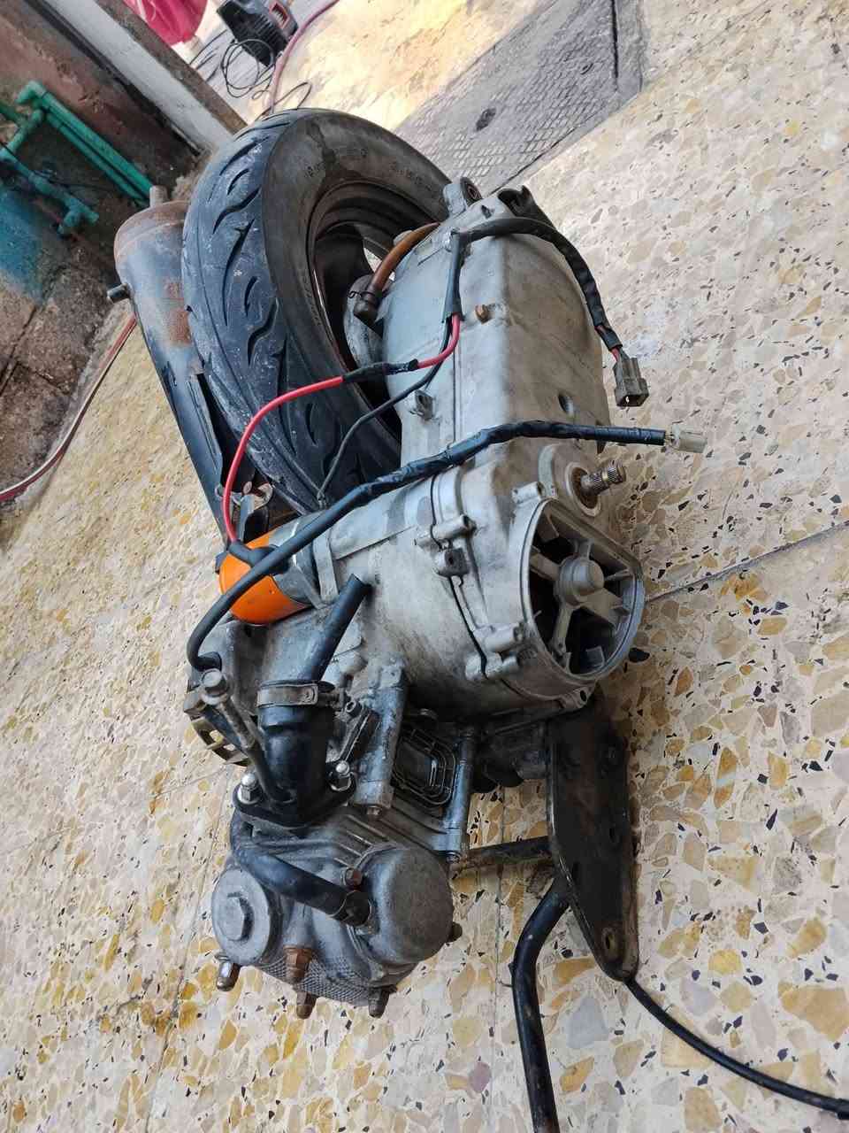 مكينه ماكس عداله مكينه مبدل بيه بوشه وبستن وكور بوشته 55مكينه كامله هيه وتفرعاته نقص فقط كابريتر وقبق المروحه سعره كلش مناسب مكاني بصره القبله الاستفسار ***********
