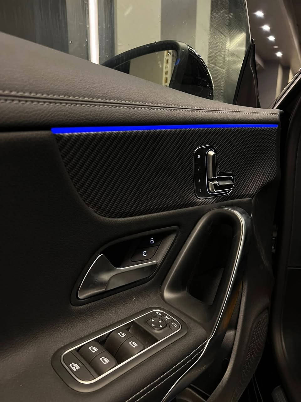Mercedes Cla 200

Model 2026 

Zero جديده وكيل

سقف بانوراما

1300cc turbo

163 Hp

أوتوماتيك مزدوج القابض (DCT) 7 سرعات

كراسي كهرباء وميموري

امبينت لايت

جنوط 18انش

لون اسود فرش اسود القاهرة, مصر


**إذا كنت صاحب هذا الإعلان وتريد حذفه لأي سبب، رجاءا أرسل رسالة إلى الدعم الفني**