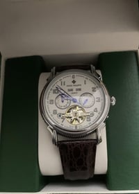 ساعة باتك • جديد • قلب