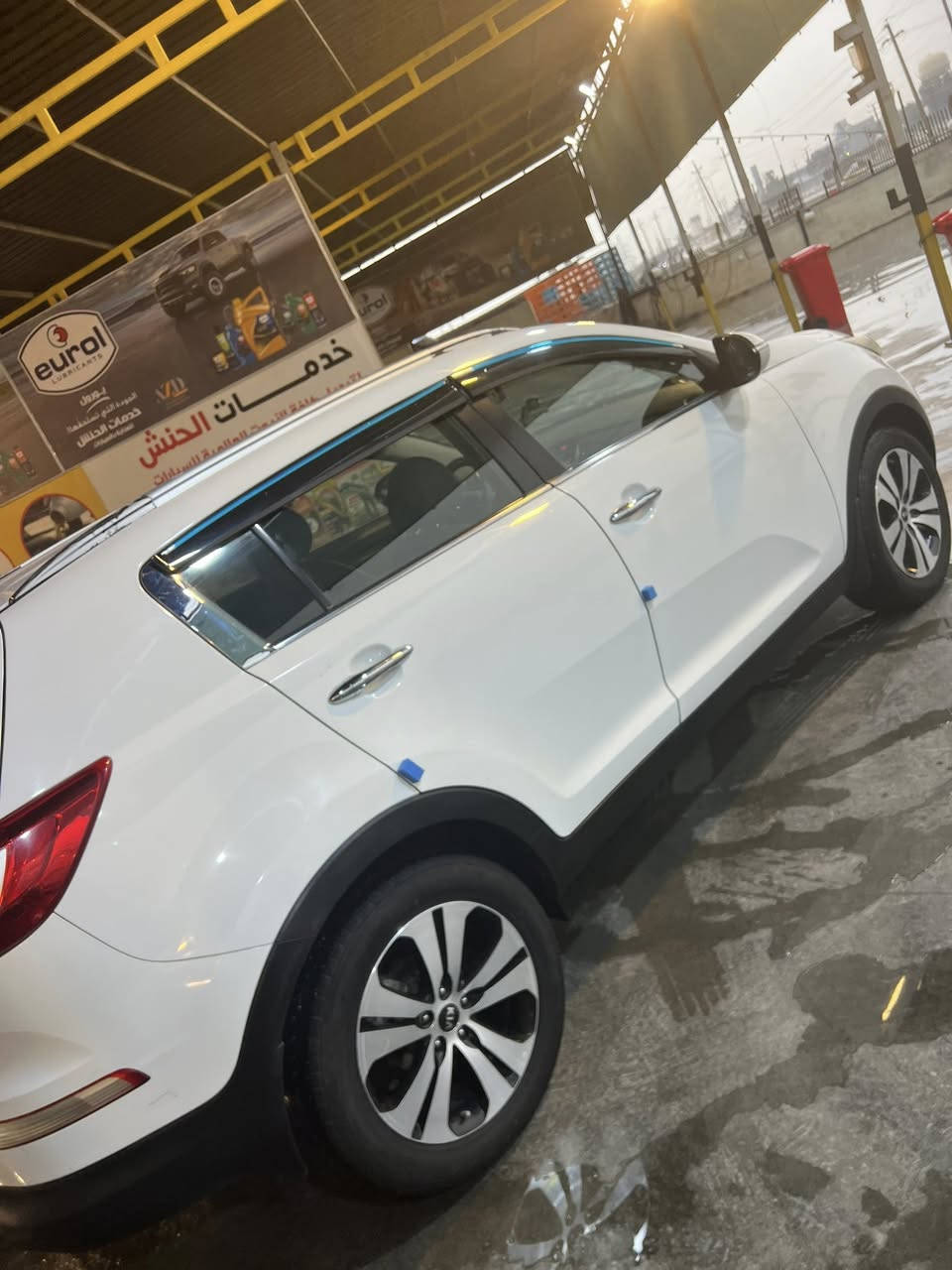 السلام عليكم كيا سبورتج 2012 وارد خليجي
سياره مكفوله كفاله عامه حته الدعاميات 
جديده بمعنا الكلمه 
مكينه حداديه تبريد❄ تخم تاير 
سياره فول مواصفات عدا الفتحه 
حساسات اماميه خلفيه
تحكم ستيرن جهتين
سياره مال جناي ما بيها نقص برغي
رقم  بغداد بسمي  
العنوان:بغداد التاجي 
الرقم: ***********
