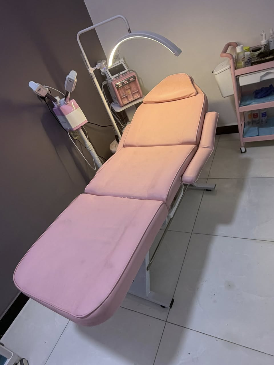 سديه للبيع جديدة استعمال شهر واحد فقط  سعرها ٥٠٠ ألف العنوان بغداد الدوره


**إذا كنت صاحب هذا الإعلان وتريد حذفه لأي سبب، رجاءا أرسل رسالة إلى الدعم الفني**