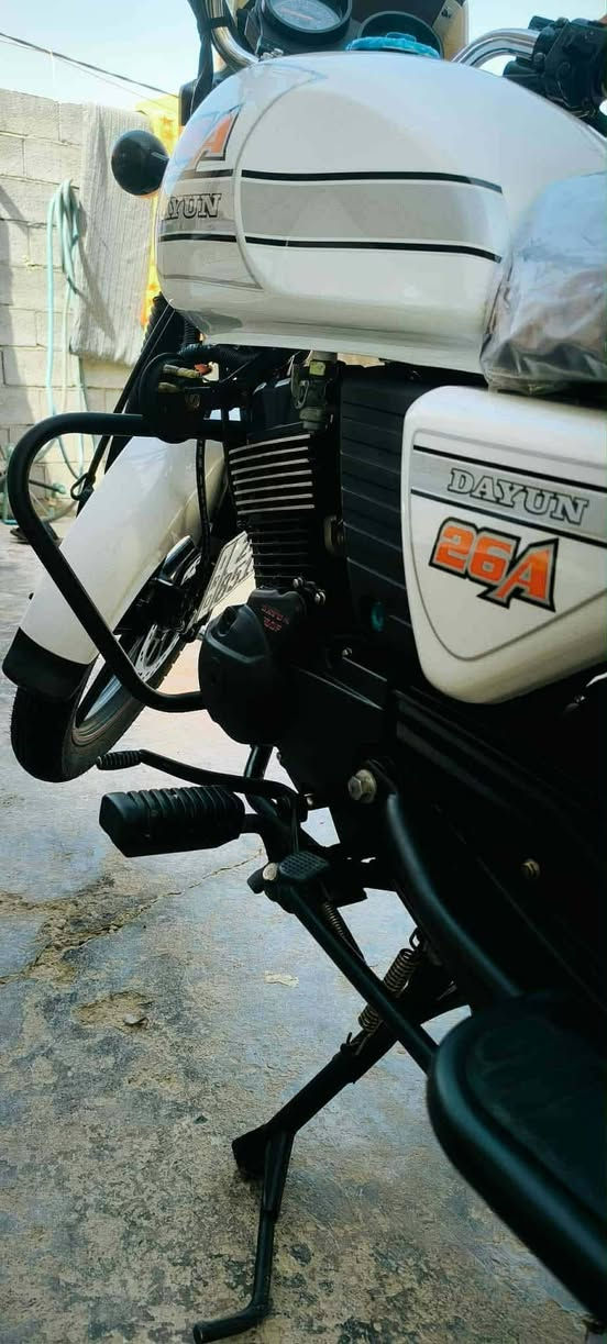 السلام عليكم دايوان 2023 مرقم ديالئ لوحات وسنويه شرط التحويل  محرك 200 برغي مامفتوح دراجه نضافه فول جديدة كلش. *********** شراي اتصل ودلل
***********
