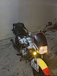 دراجه بوكسر موديل 22 نازله بل 23 نضافه فول بدون نواقص السعر 1800 للتوا...