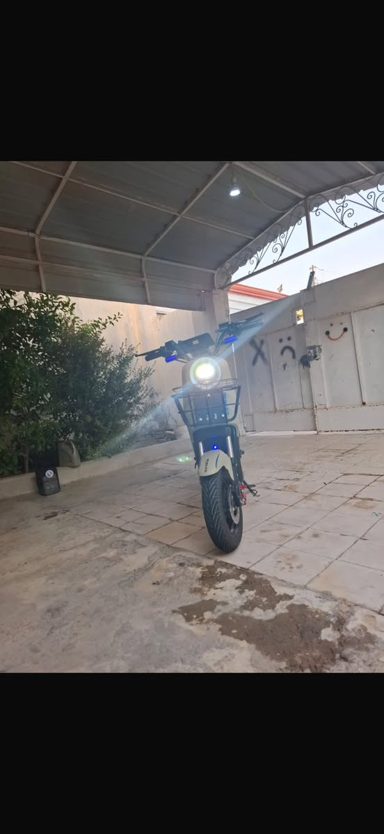 السلام عليكم
بايسكل شحنR9للبيع نضيف اخو الجديد كامل ماناقصه شي كله شغال مفاتيح ثنين وكارتات ثنين وياه وكامل للبيع ب٤٥٠ وبي مجال مكان بعقوبه


**إذا كنت صاحب هذا الإعلان وتريد حذفه لأي سبب، رجاءا أرسل رسالة إلى الدعم الفني**