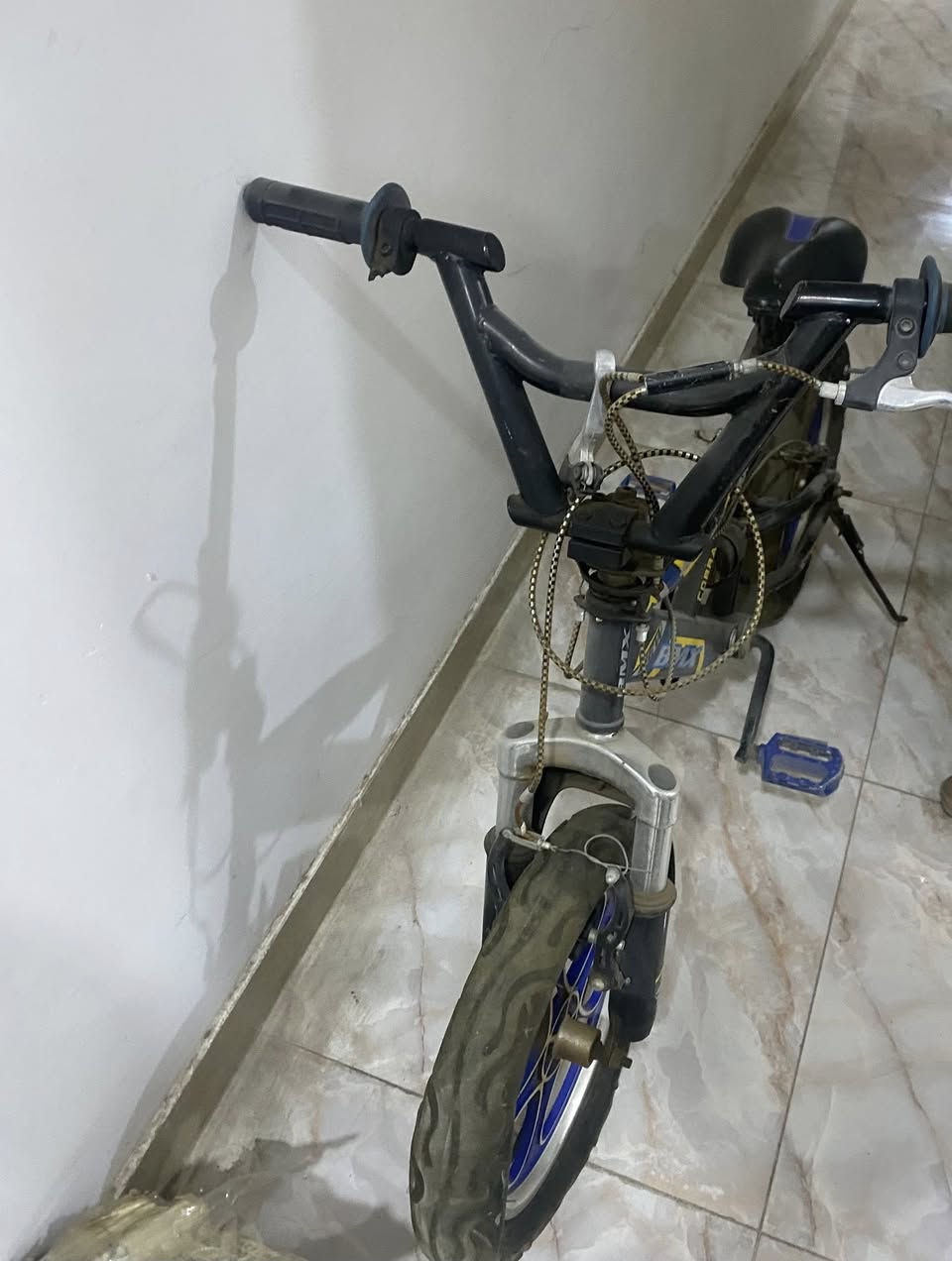 بايسكلين
وحدة حجم وسط GILT
وحدة حجم صغير BMX

للبيع مكاني بغداد
الشراي يكتب سعر والسعر اليخدمني ابيع


**إذا كنت صاحب هذا الإعلان وتريد حذفه لأي سبب، رجاءا أرسل رسالة إلى الدعم الفني**