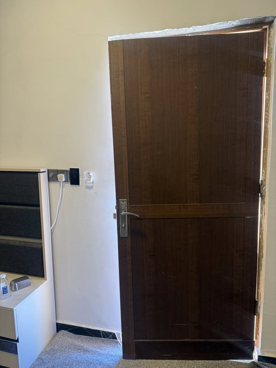 باب كويتي مستعمل نضيف. شتريته وطلع مو نفس القياس. نهايته 60


**إذا كنت صاحب هذا الإعلان وتريد حذفه لأي سبب، رجاءا أرسل رسالة إلى الدعم الفني**