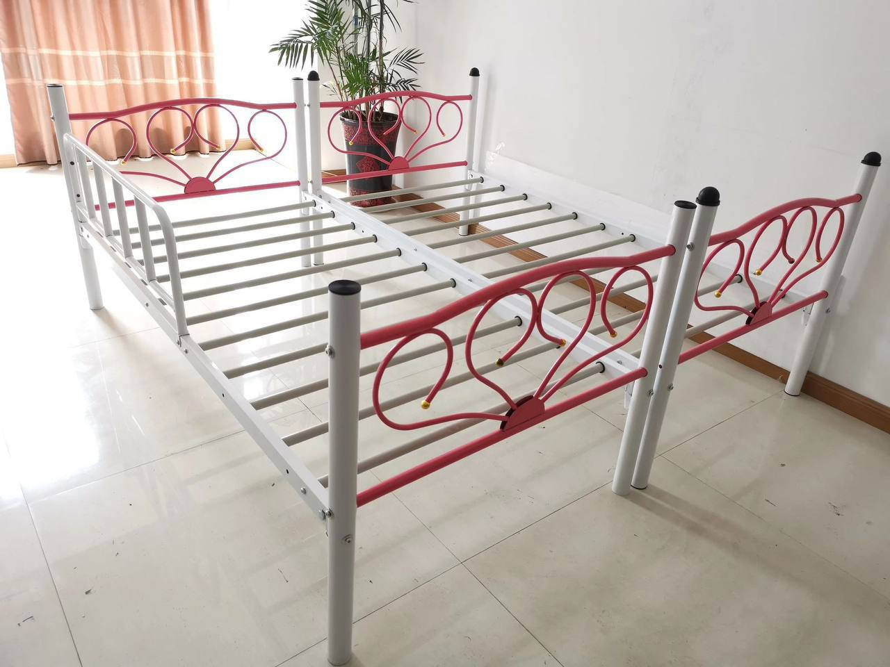 قاطين الوان
قياس صغير 150 في 70 سم ب  135 الف 
قياس نفر 190 في 90 سم ب 175مع التوصيل لجميع المحافظات


**إذا كنت صاحب هذا الإعلان وتريد حذفه لأي سبب، رجاءا أرسل رسالة إلى الدعم الفني**