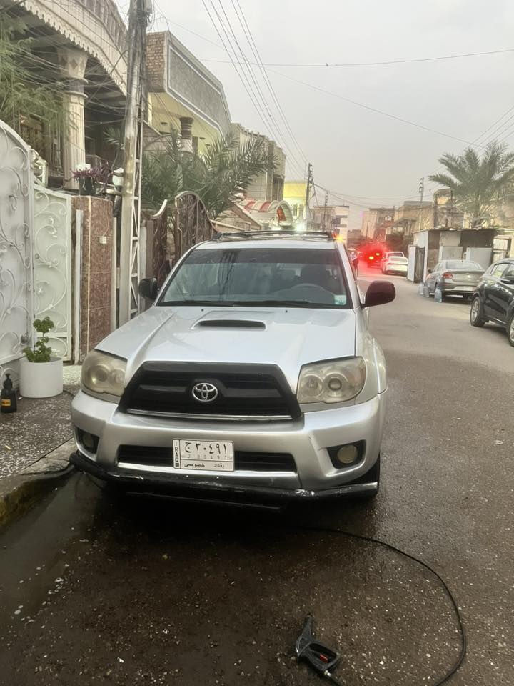 سلام عليكم 🫡 
تيوتا فورنر 2008 محرك 6 400 تو ويل مصبوغه حزام اثر جراد حادث امريكه جاملغ اليمنه السياره بسمي سنويه لل2027
*********** للبيع او مراوس حسب القناعه 
115 وبيها مجال
