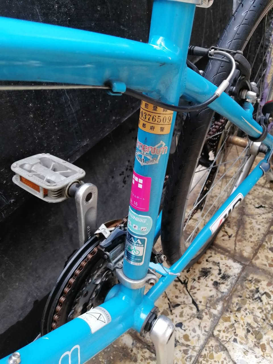 سلام عليكم
للبيع C700 حجم 26 معدن المنيوم لون مميز 

قطعه تخبل كله بلادي مكاني بغداد حي الجهاد
  الشراي يتواصل 
*********** واتساب
