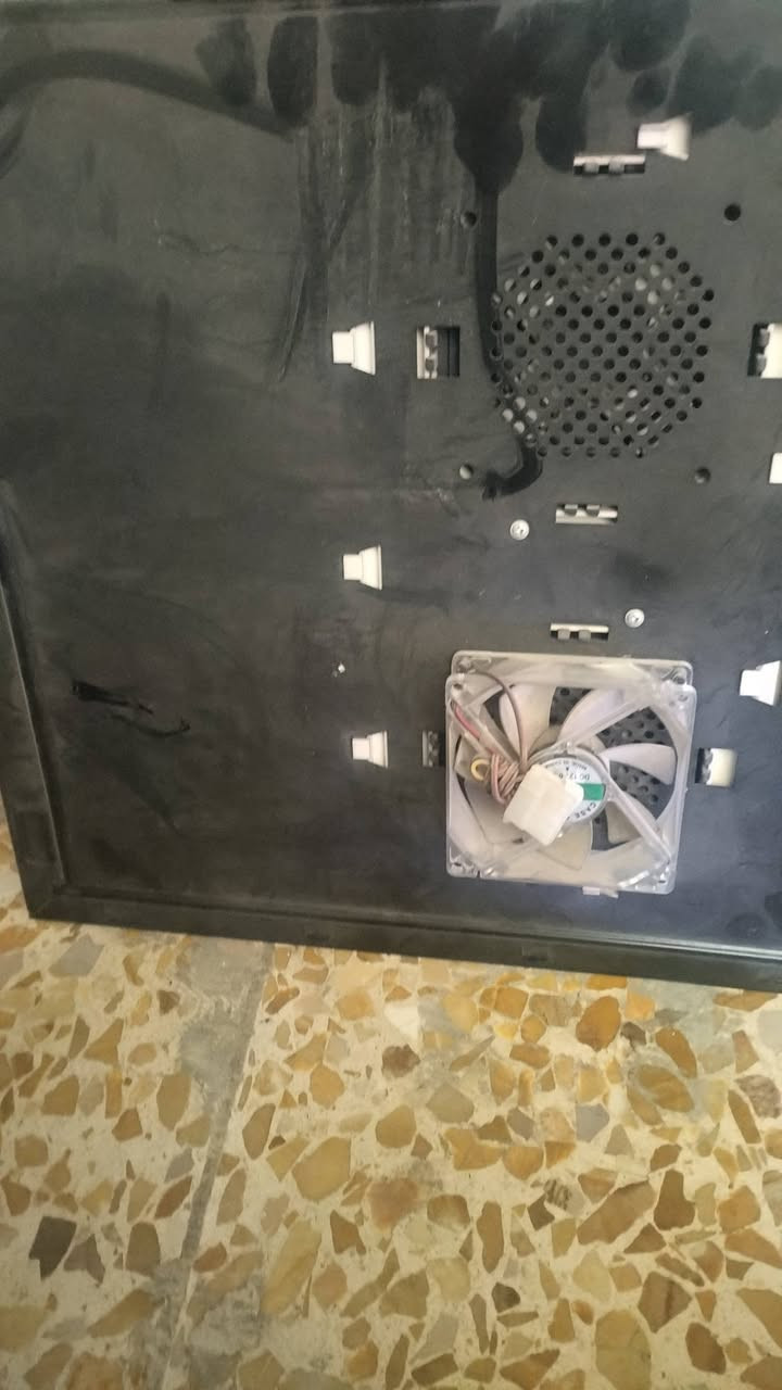 كيس مفتوح مع شاشة مع سماعة مع وايرات ومجموعة شاحنات  50 الف شلع


**إذا كنت صاحب هذا الإعلان وتريد حذفه لأي سبب، رجاءا أرسل رسالة إلى الدعم الفني**