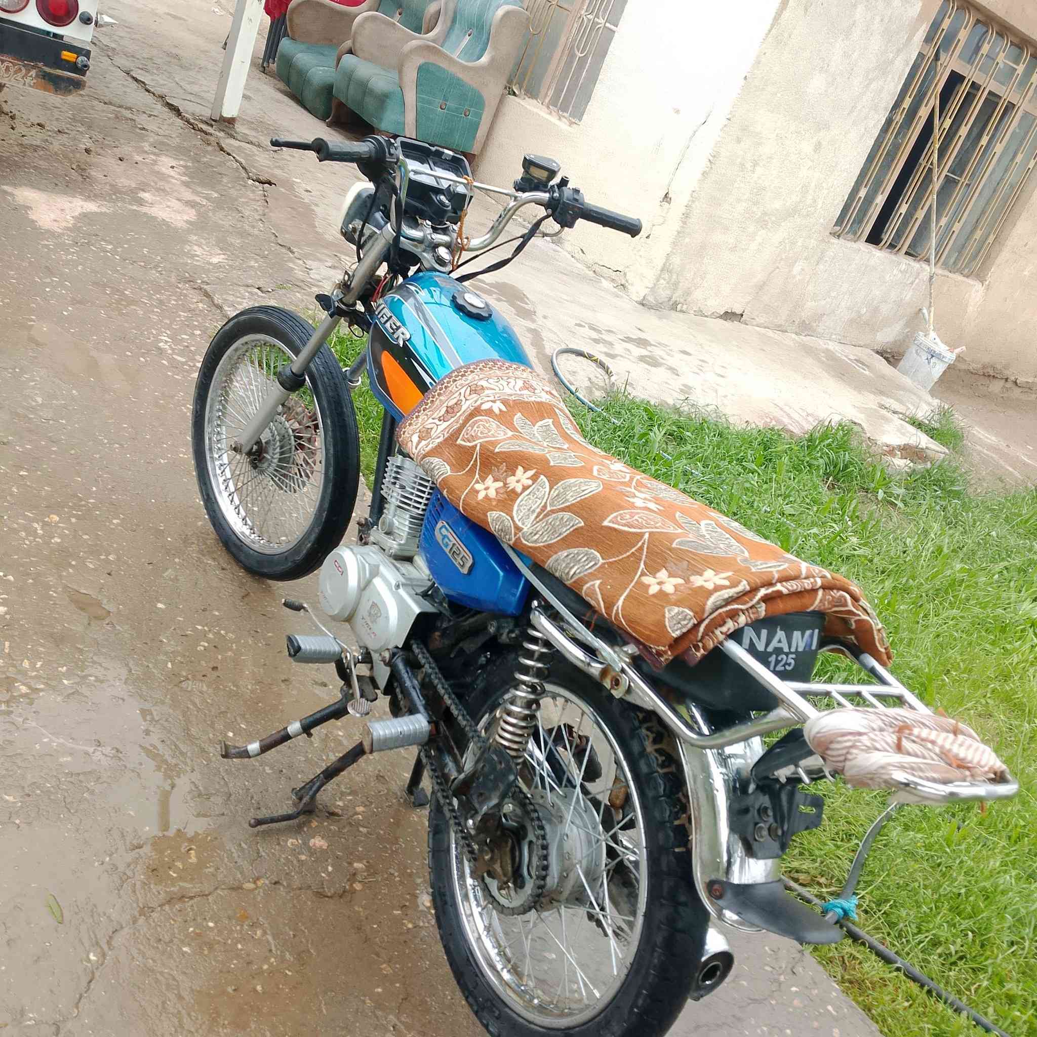 السلام عليكم دراجه تايكر البيع موديل 23وراق ستنساخ السعر 350وبي مجال يرادلهه تجفيت ب 25التواصل خاص


**إذا كنت صاحب هذا الإعلان وتريد حذفه لأي سبب، رجاءا أرسل رسالة إلى الدعم الفني**