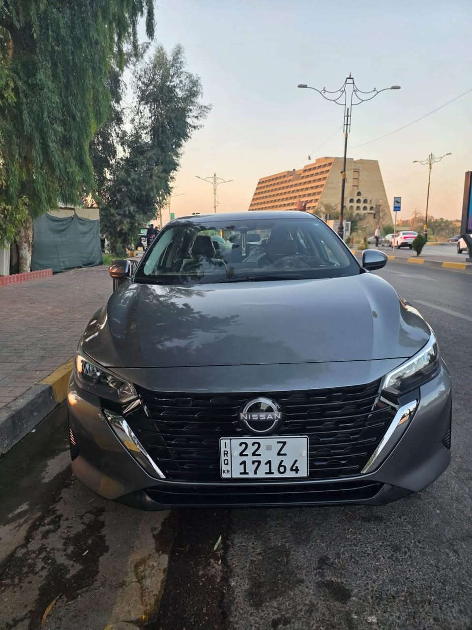 السلام عليكم
نيسان سنترا SV 2024 للبيع 
ماشية 24 الف كيلو متر 
البجم كبس والحادث باب السايق وشوية من الجاملغ (صور الحادث مرفق مع المنشور) 
السيارة باسمي ومكانها بالموصل 
السيارة جاهزة وكفالة من كل النواحي 
 للتواصل *********** موجود واتساب هم
