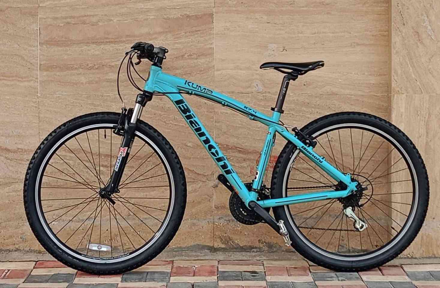🚲 دراجه هواية للبيع
✨ ماركه بيانكه العالميه
📏 الحجم: 27 ونص
⚙️ المعدن: المنيوم – وزن خفيفة
💯 نظافه 95% – شرط الفحص والنظافه والضمان
🏭 وضع شركه ولا غلطه

📍 العنوان: كربلاء

📞 للاستفسار أكثر خاص أو على الرقم:
***********
