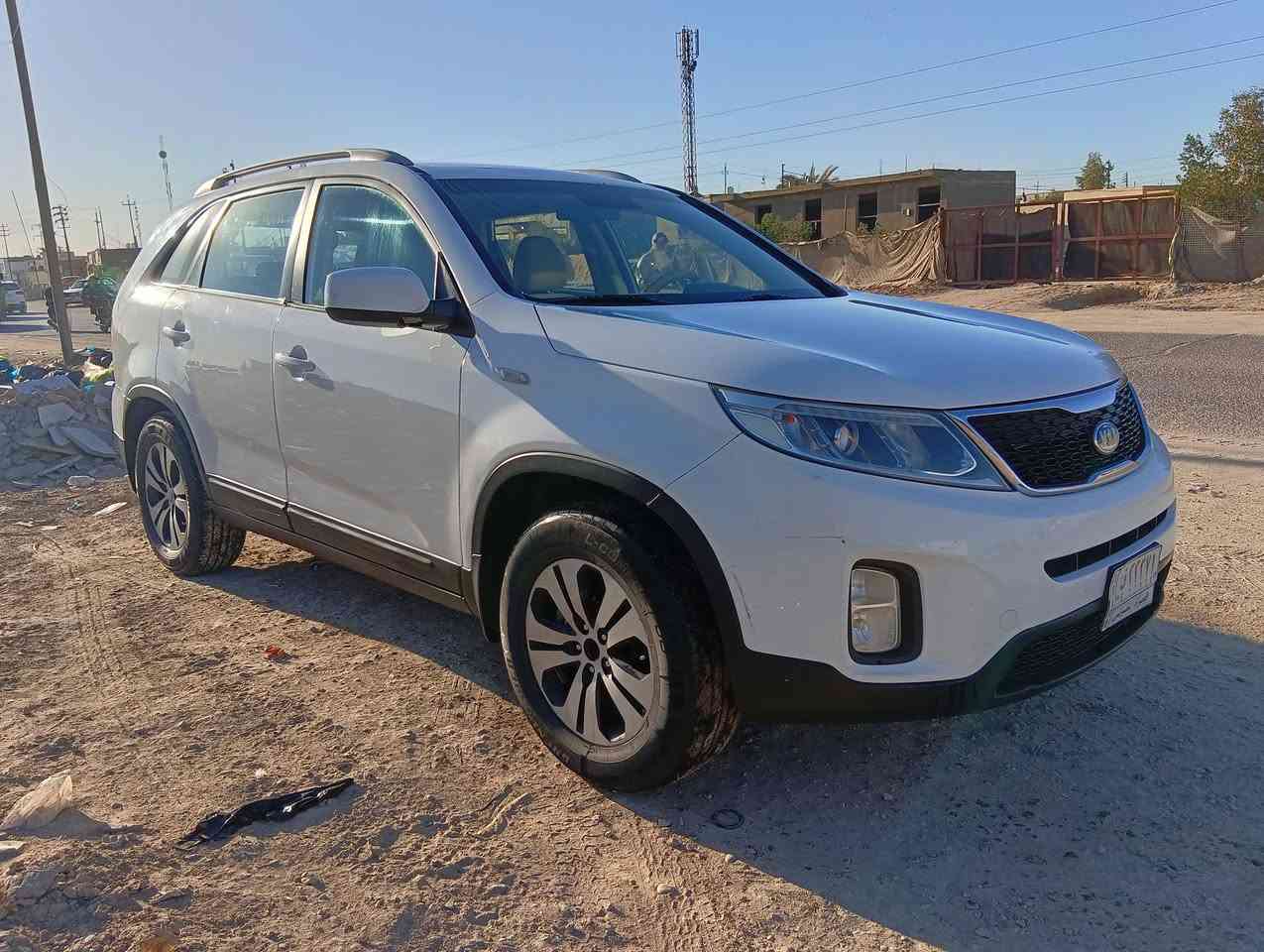 سلام عليكم سورنتو للبيع موديل 2013 مكفوله عده باب لسدر مرشوش والهلال الخلفي بي صبغ قليل والباقي كفاله مكينه 4 سلندر 2400 جديده لاتنقيص ولاتبخير كير حداديه تبريد 3 قطع تخم تاير داخل جديد مداور ثاني يوم مكاني ناصريه مركز مكلف بلنشر رقم راعيه ***********
