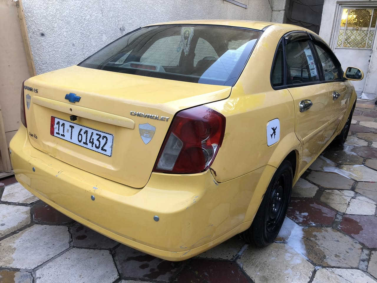 سلام عليكم وابتره موديل 2012سياره مكفوله من ضربه وبيه تبديل جملغ مالي وصبغ جملغ خلفي والبقي مكفول كير ومكينه مكفولته رقم بغداد جديد هزه جديد سنويه تبريد دفهه شغل كير وتماتيك تخم تاير جديد صدر مامي وخلفي جديد مصفره هيه وغرمات السعره 67مكاني بغداد وهذ رقمي ***********
