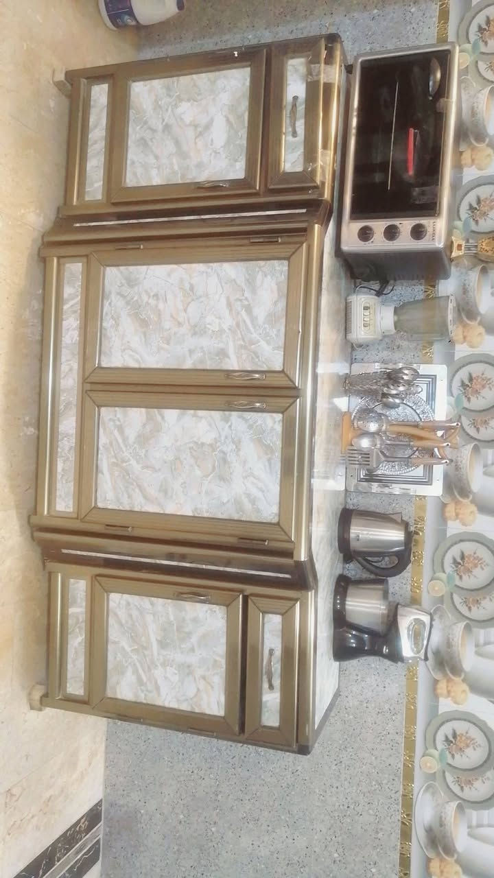 السلام عليكم
كاونتر لبيع  مترتين و10//وسنك متر ونص  بس جراره طايحه شغلهن بسيط 

سعر 550وبي مجال  مراسله خاص


**إذا كنت صاحب هذا الإعلان وتريد حذفه لأي سبب، رجاءا أرسل رسالة إلى الدعم الفني**