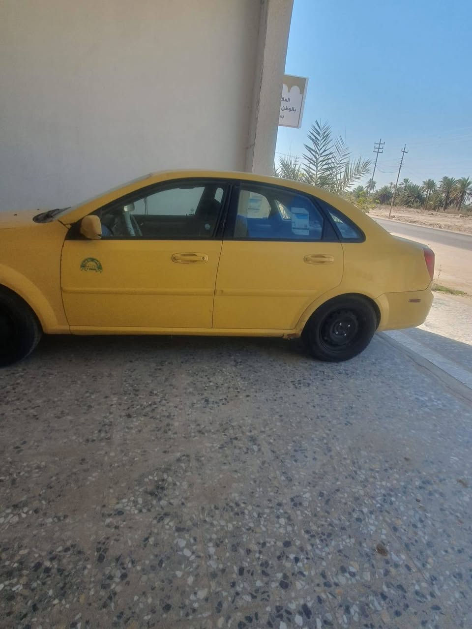 سلام عليكم 
فونزيرا للبيع موديل 2008 رقم بغداد سنويه جديده باسمي 
للاستفسار الاتصال ***********
