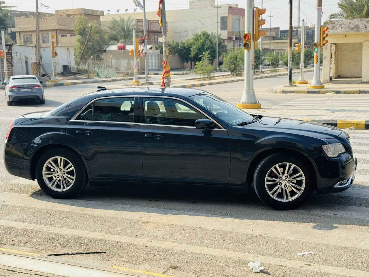 السلام عليكم 
اوباما مديل 2016
لون اسود كحلي 
فول عدا الفتحه 
سياره جاهزا ماعايزه شي تخم تاير جواها وباتري جديد وعبوات جدد 
الي يحب يستفسر عن تفاصيلها اكثر يتصل 
***********
***********
