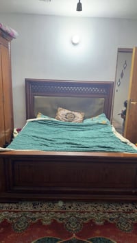 غرفة نوم • نضيفه • بغداد الجديده