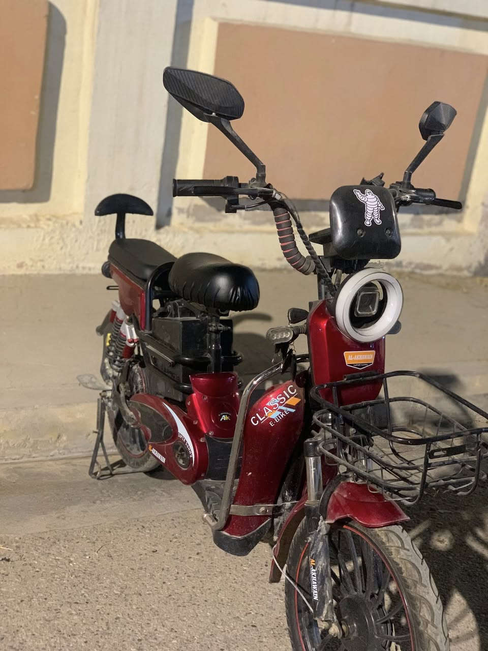 السلام عليكم دراجه شحن للبيع بطاريات لبارحه شديتهنً جدد نضيفه حيل جهاز إنذار 2 كله شغال السعر 340 وبي مجال


**إذا كنت صاحب هذا الإعلان وتريد حذفه لأي سبب، رجاءا أرسل رسالة إلى الدعم الفني**