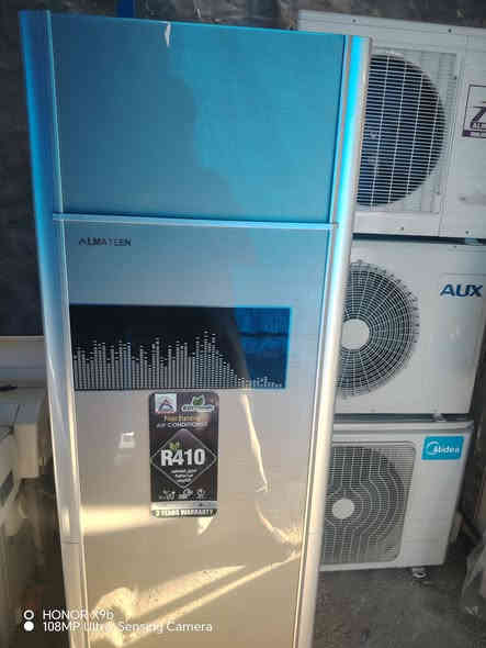 السلام عليكم سبالت مال فندق
  اغلبهن مليك شغال موطورة. وبيهن مقفول غاز
مكان كربلاء
 فقط داخليه وخارجيه
 عدد 15سبلت
حجم طن ونص عدد9
حجم 3طن جداري عدد2
حجم طنين ونص كنتوري عدد 3
متواجد واتساب فقط او تصل***********
