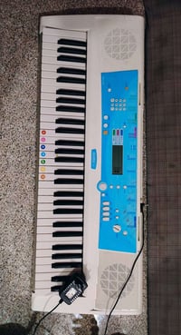 للبيع أورغ Yamaha EZ-J220 بحالة جيدة 🎹 النوع: Yamaha EZ-J220 ✅ يعمل بش...