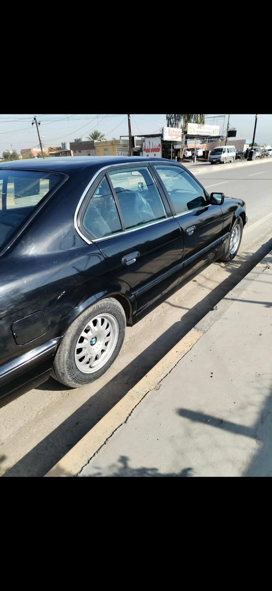 للبيع BMW 525i أوتوماتيك
محرك وكير شرط ✅
شرط التحويل
بنزين ⛽
بيها سنوية عضم لحد 2029
صبغ عام تجميلي
موجودة طگّة بالجملغ الخلفي (مذكورة للذمة)
📍 الموقع: حي الرشيدية
💰 السعر: 60 وقابل للتفاوض
📞 الاتصال / واتساب: 0751026804
وترهم مقدمه 50 والباقي اقصاد


**إذا كنت صاحب هذا الإعلان وتريد حذفه لأي سبب، رجاءا أرسل رسالة إلى الدعم الفني**