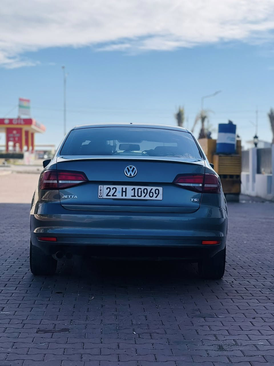 فولكس واكن جيتا ٢٠١٨
سياره زور خاوينه هيج مصروفي نيه بونيت نيو جملغ صبوغ بي ژوره وه سياره ٧٠ ميل روشتوه 
ايرباك سوكان سيستم شركة محرك كهربائي كير شرط رقم سنويه جديد سياره اسمي تحويل وكالة شرط 
سعر ١٢٦$ 
***********
