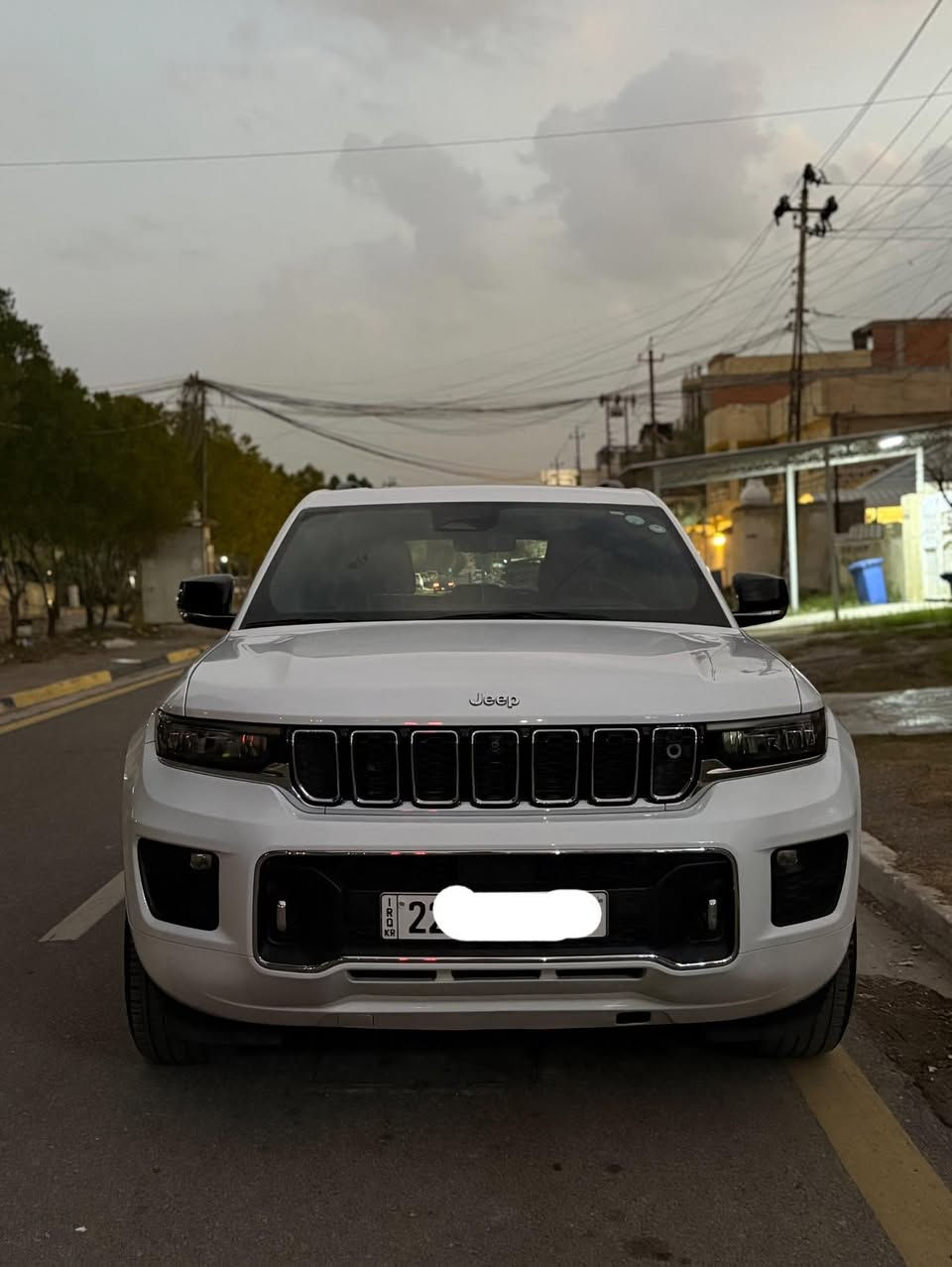 السلام عليكم
للبيع جيب اوفرلاند 2023 خليجي وكالة هارلم
المواصفات 
اوفرلاند
بصمة ابواب 
بصمة تشغيل 
فتحة سقف بانوراما 
3شاشات 
كير ماوس 
چكات امامي وخلفي
حساس امامي
حساس خلفي
4كامرات 
جنطة كهرباء 
كراسي كهرباء 
مري شفط 
تحذير نقطة عمياء
تحذير الخروج عن المسار
توقف ذاتي
كامرة ليلية 
مقاعد امامية خزن ذاكرة
ماشية ٣٠ الف حقيقي
وباقي المواصفات العادية
السيارة وكالة هارلم مكفولة كفالة عامة على وضع الشركة 
رقم اربيل تريد وكالة تحويل ماكو مشكلة ثاني يوم
السعر/43.000$ وبيها مجال 
هـ/***********
العنوان/بغداد/العامرية
