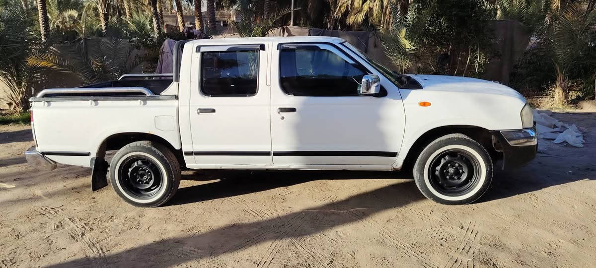 السلام عليكم نيسان شبوط 2014 كفاله عامه فول مواصفات تخم تاير حداديه مكينه كير كله عله وضع الشركه 
رقم كربلاء السياره بأسمي دوانيه قضاء غماس  اي ستفسار اتصل
***********
