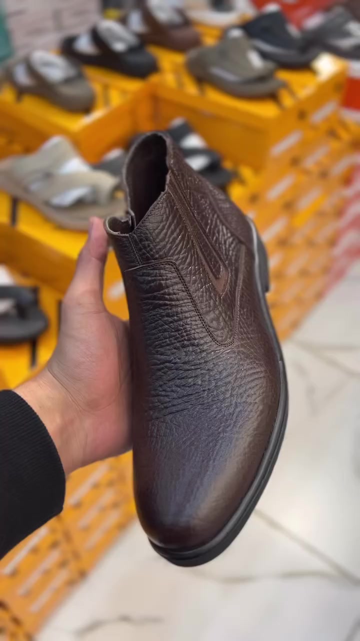 الإمارة شوز
النجدة والداخلية وصل بوت عسكري 👮
اسود وجوزي 
جلد طبيعي شركة اكد 
القياسات المتوفرة 
من (٤٠/٤٥)
الاستفسار اكثر الاتصال ع رقم 

‭٠٧٨٤ ٣٥٦ ١٣٧٦‬
