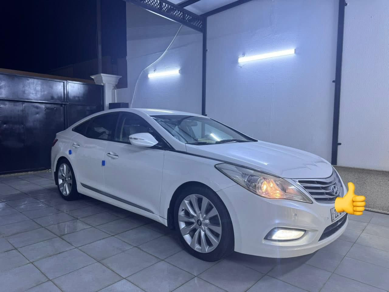 السعر 130
المكان النجف الأشرف   بيع او مراوس حسب القناعة                              

ازيرا مديل 2015 جديده جدا كفاله عامه عدا تصليح بسيط في حافة الباب مكينة  V6  رقم أربيل دولي كلشي بيهه جديد وعلى وضع الشركة  ماشية 120 اصل 
رقم الجوال ***********
