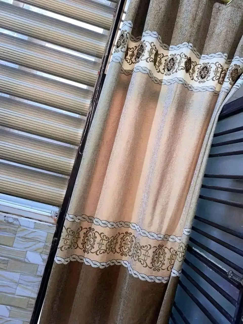 وحق هاذا شهر محرم الذي نقتل بي اولاد الامام علي عليه السلام
وبس ريد حجي ملاحضه بسيطه

اني بنت خير بس موت ابونا كسرنا ☹😞 اني مامديدت ايدي نشرت عندي هذني البردات للبيع ب 10الاف لان رايده كمل  فلوس الايجار بيهن نقفص 10الاف دينار  لان ألله شاهد ورسوله حالتنا شويه تعبانه واني طالبه واشتغل خياطه بل بيت اخيط مرات الجيرانه  الف والفين بس هل يام شوي ماكو شغل وردت هذني بردات ابيعهن ب 10الاف اكمل ايجار دخلي اكثر من واحد كلي لا تبيعيهن نساعدج وجه الله وانتي يتيمه وتالي كلها دور استغلال لو سوالف محلوه واني فرحت كلت دنيا بعدها بخير بس لأسف هاي ناس تفكر بروحهه  واسفه عل زعاج واليريدهن ب 10موجودات


**إذا كنت صاحب هذا الإعلان وتريد حذفه لأي سبب، رجاءا أرسل رسالة إلى الدعم الفني**