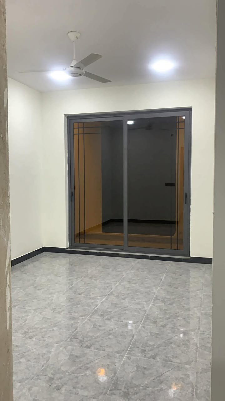 للبيع ….نوع العقار: طابو زراعي /1/
موقع العقار: الجغيفي الثانية نهاية سياج المقبرة على اليمين  قريب كلش على الشارع 

مساحة العقار : 200متر / واجهة 8 نزال 25
 السعر :198 مليون وبيه مجال 
استفسار اكثر :***********
